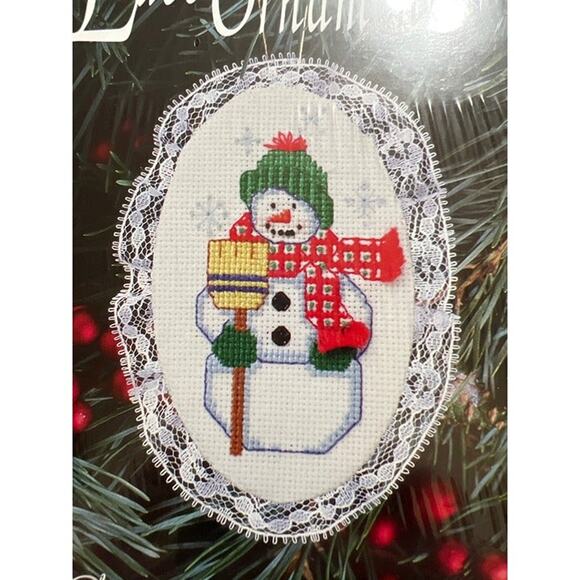 NWT Designs for the Needle Christmas Snowman Lace Ornament - Picture 2 of 3